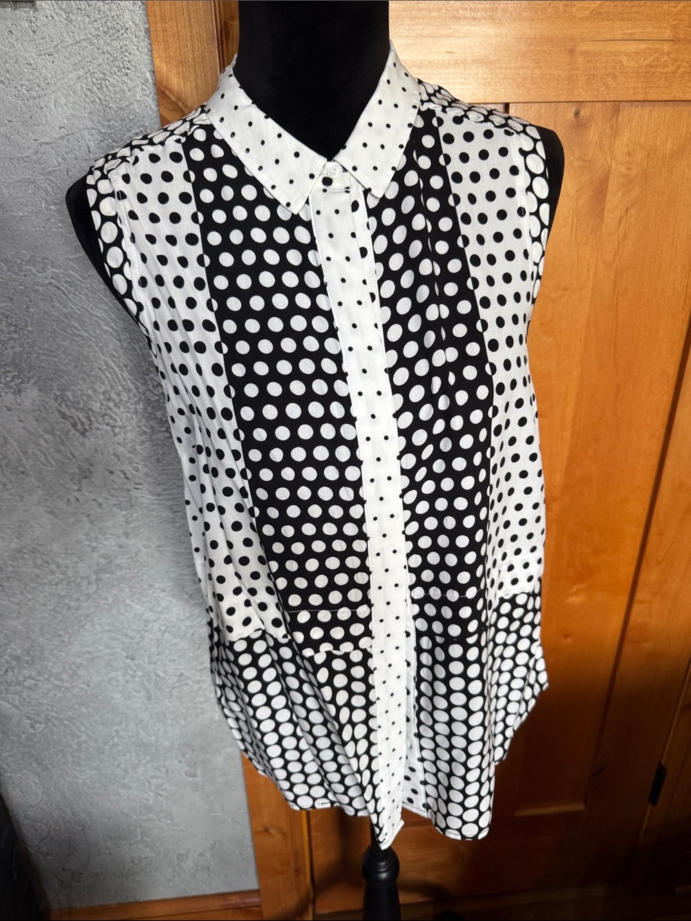 Liverpool Sleeveless Button-Front Polka Dot Top
